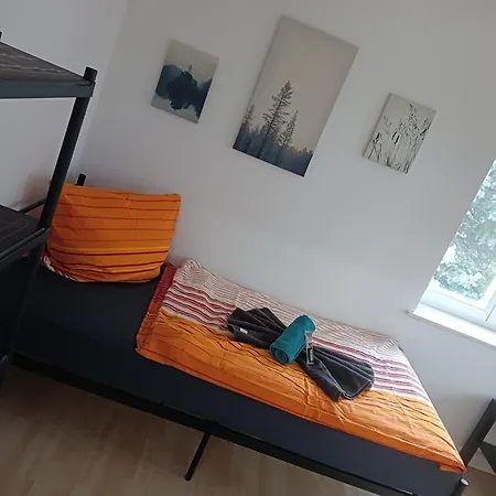 Stellas Monteurswohnungen Apartment *